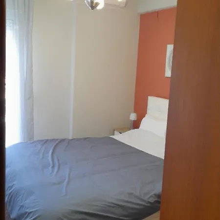 Gazing The Rocks Kalambáka