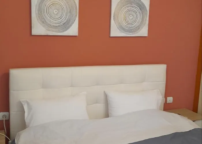 Gazing The Rocks * Kalambaka